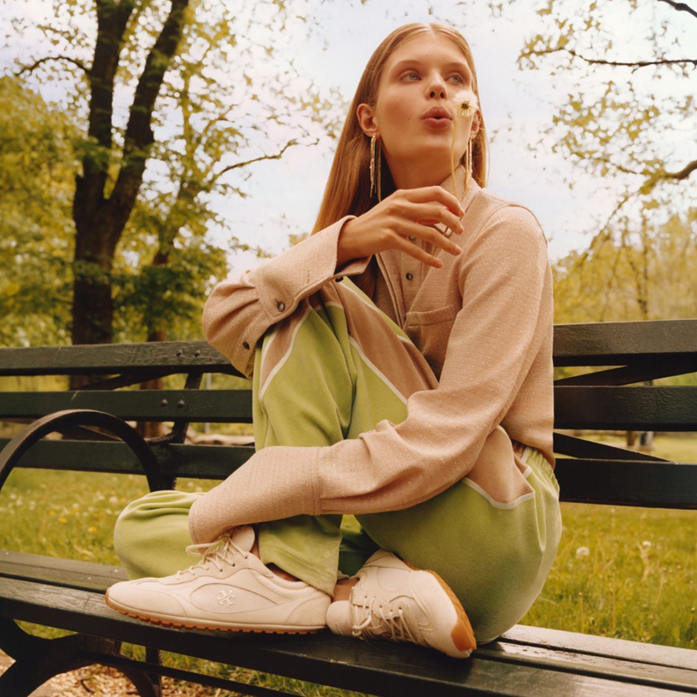 04_COLLECTION_GRID_DSK