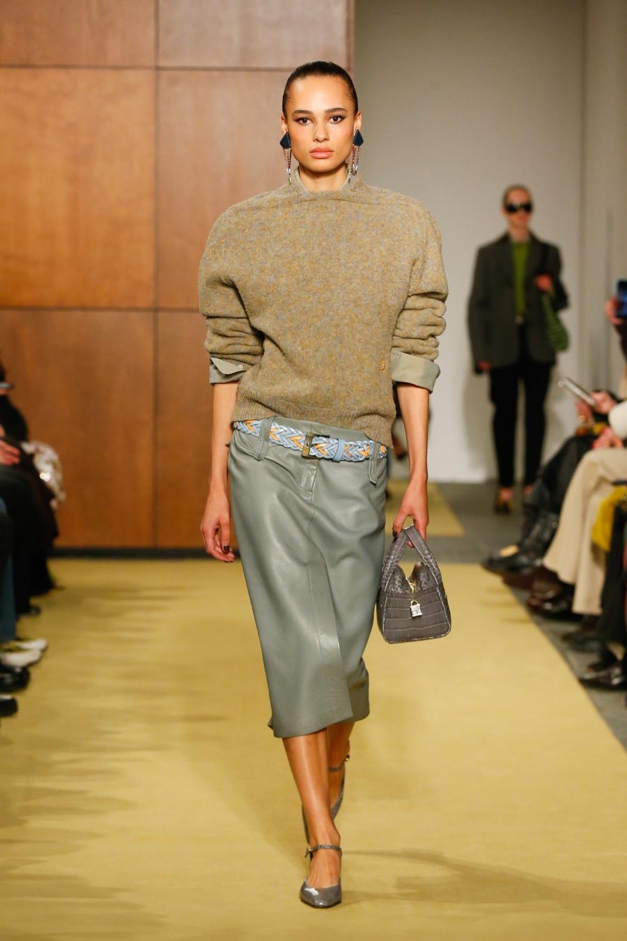 TB_FW26_SHOW_LOOK_007_2X3