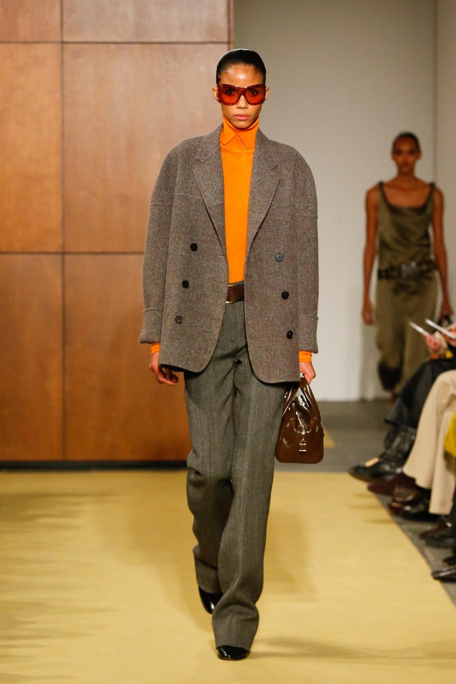 TB_FW26_SHOW_LOOK_024_2X3