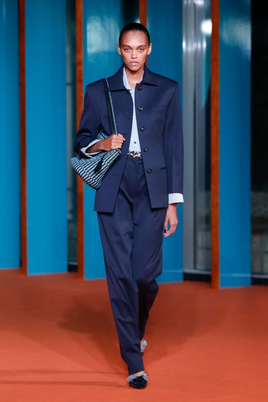 TB_SS27_SHOW_LOOK_017_4x5